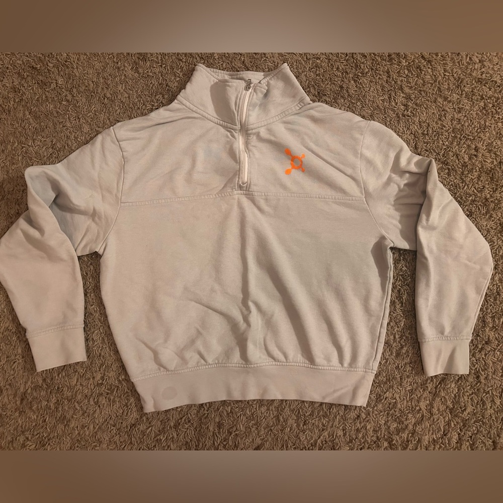 Orangetheory cropped light grey sweatshirt. Size Medium